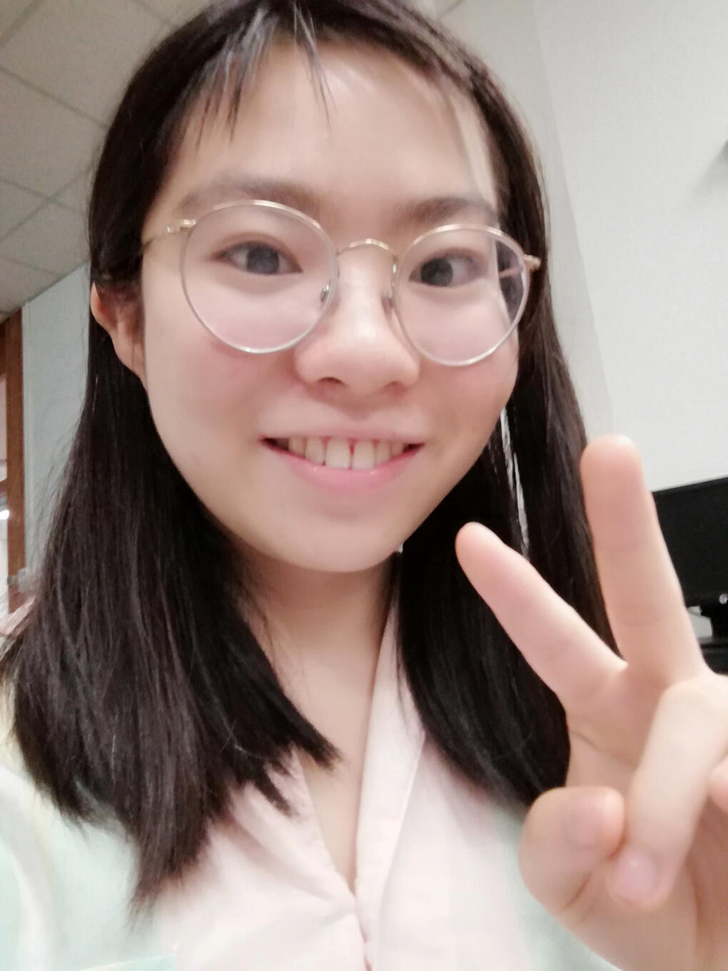 Linda J. Zhang